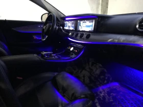 Mercedes-Benz E 220 220d * 194* * DIGITAL* * AMG* , снимка 11