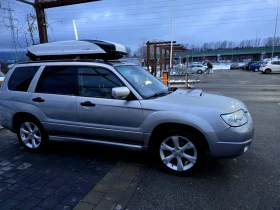 Subaru Forester 2.5Gaz-Benzin  avtomat  безупречно състояние , снимка 6