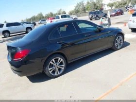 Mercedes-Benz C 300 * 4MATIC* * АВТОКРЕДИТ* - 28200 лв. - 34580157 7