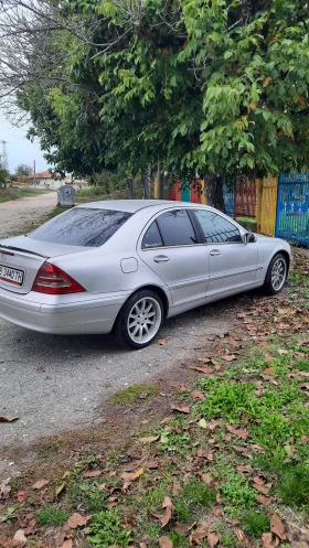 Обява за продажба на Mercedes-Benz C 200 ~5 040 лв. - изображение 1 | Auto.bg Обява за продажба на Mercedes-Benz C 200 ~5 040 лв. - изображение 1