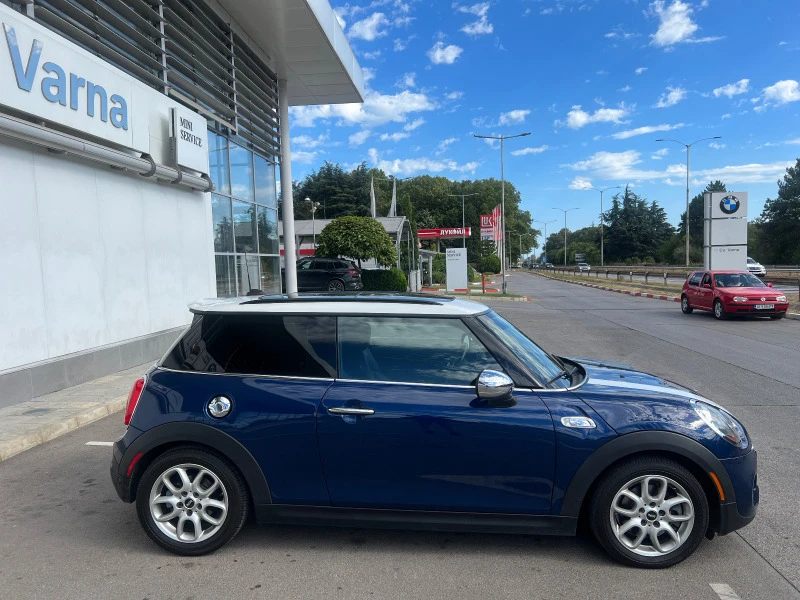 Mini Cooper s 2.0 Turbo Всички екстри, снимка 3 - Автомобили и джипове - 38929514