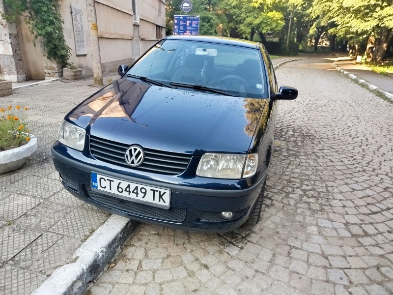 VW Polo 1.4i, снимка 8 - Автомобили и джипове - 46962771