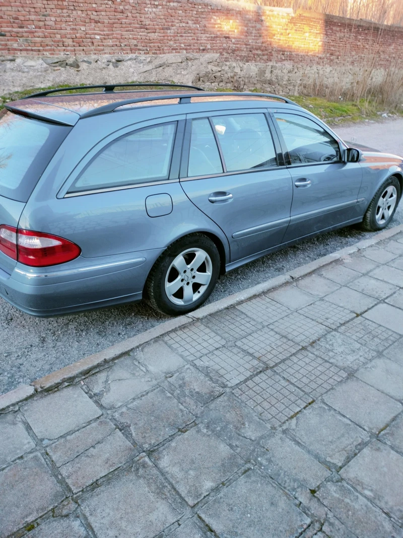 Mercedes-Benz E 320 CDI, снимка 4 - Автомобили и джипове - 47971307