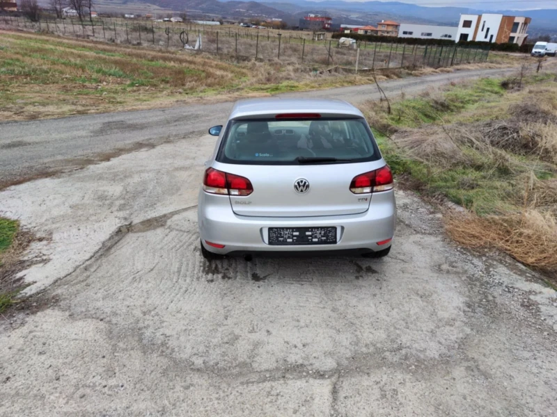 VW Golf, снимка 10 - Автомобили и джипове - 48465123