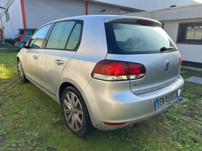 VW Golf, снимка 12 - Автомобили и джипове - 48465123