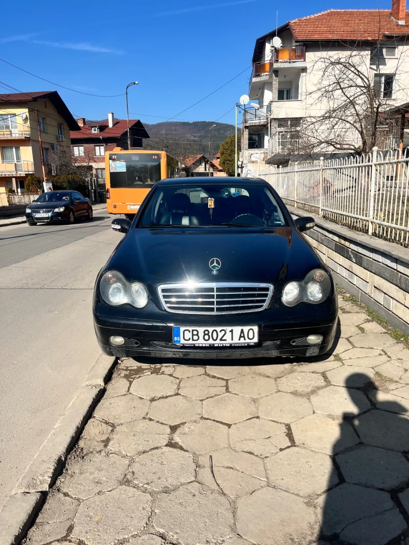 Mercedes-Benz C 200, снимка 1 - Автомобили и джипове - 49024318