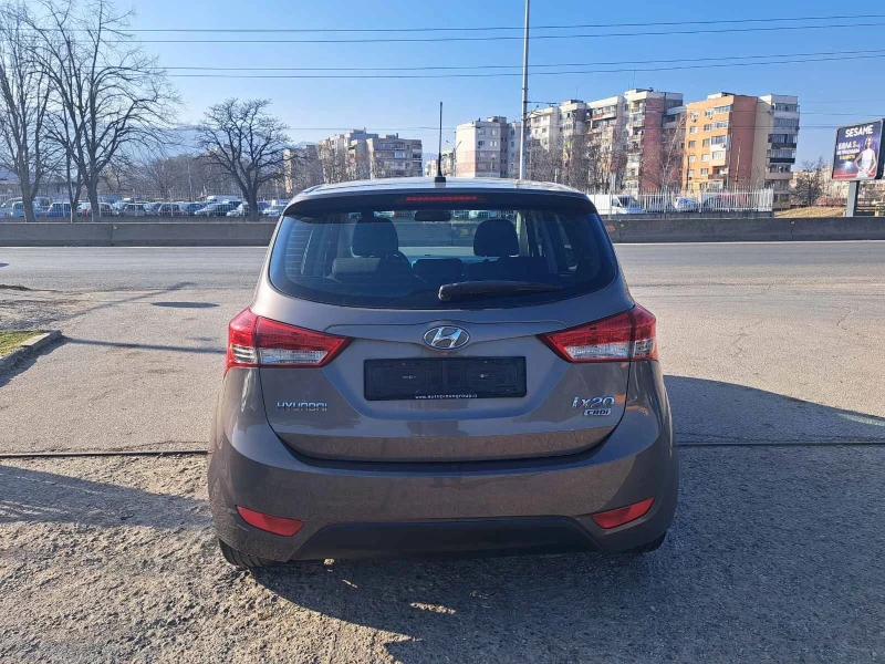 Hyundai Ix20 CRDI, снимка 7 - Автомобили и джипове - 49321467