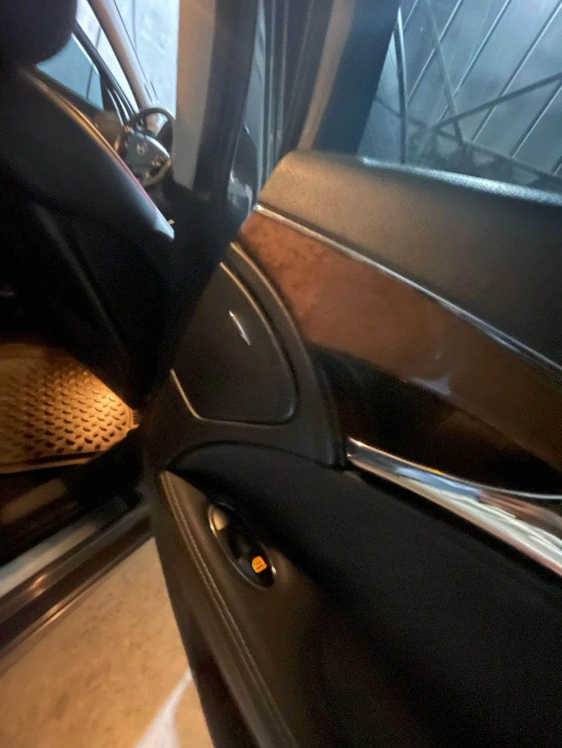 Mercedes-Benz E 320, снимка 7 - Автомобили и джипове - 52597001