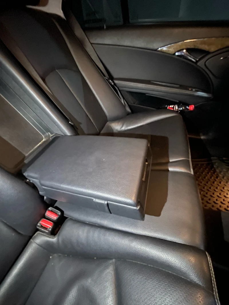 Mercedes-Benz E 320, снимка 13 - Автомобили и джипове - 52597001