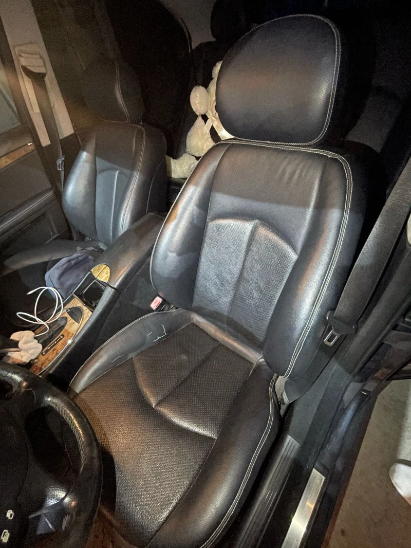 Mercedes-Benz E 320, снимка 11 - Автомобили и джипове - 52597001