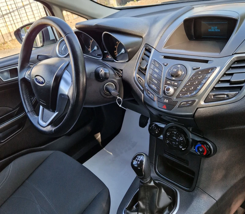 Ford Fiesta 1.4i LPG, снимка 13 - Автомобили и джипове - 50631657
