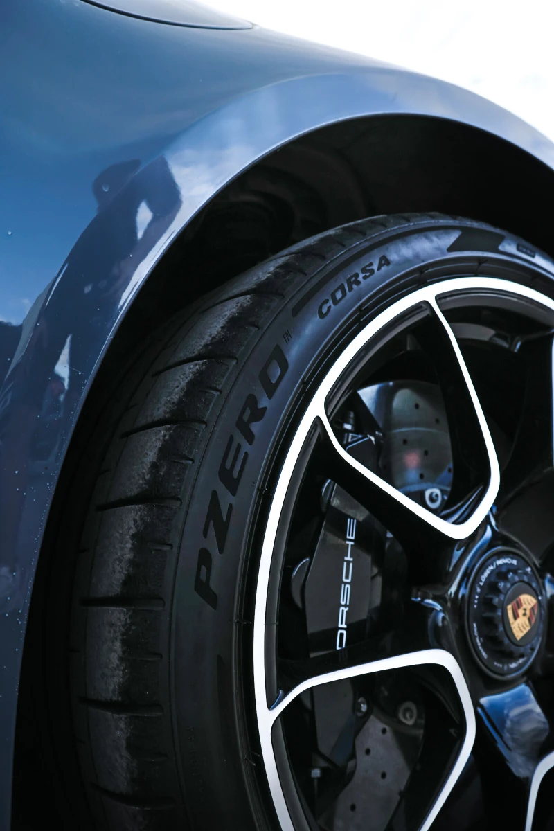 Porsche 911 TURBO S/CERAMIC/BURMESTER/LIFT, снимка 6 - Автомобили и джипове - 51542468