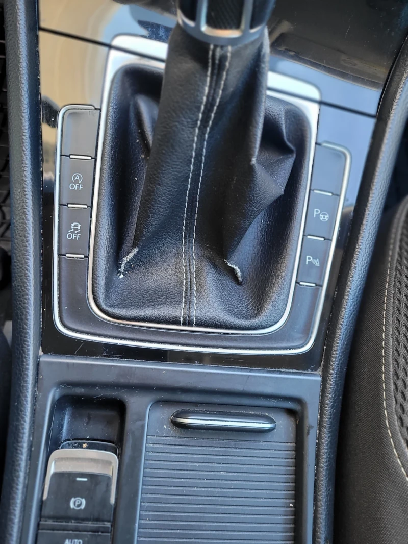 VW Golf VII 4 MOTION, снимка 14 - Автомобили и джипове - 52263877