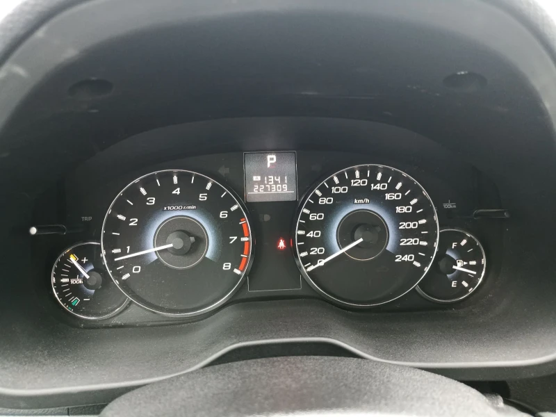 Subaru Outback 2.5i AWD LINEATRONIC, снимка 10 - Автомобили и джипове - 52443926