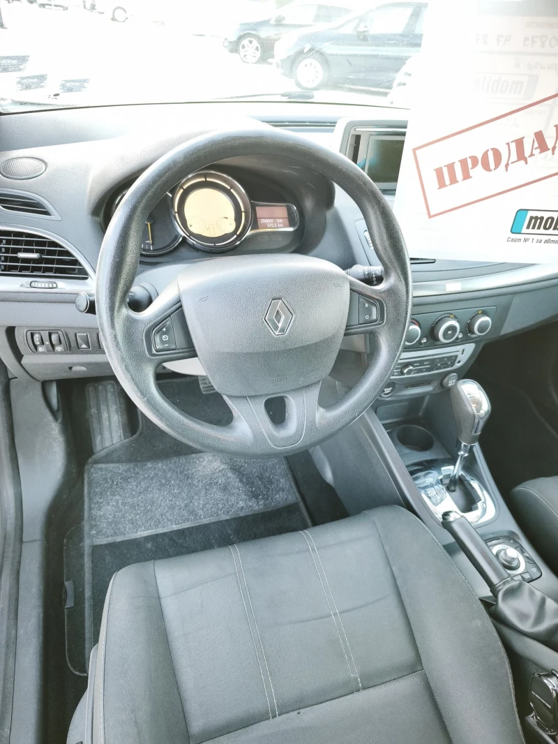 Renault Megane 1.5dci, снимка 8 - Автомобили и джипове - 52697002
