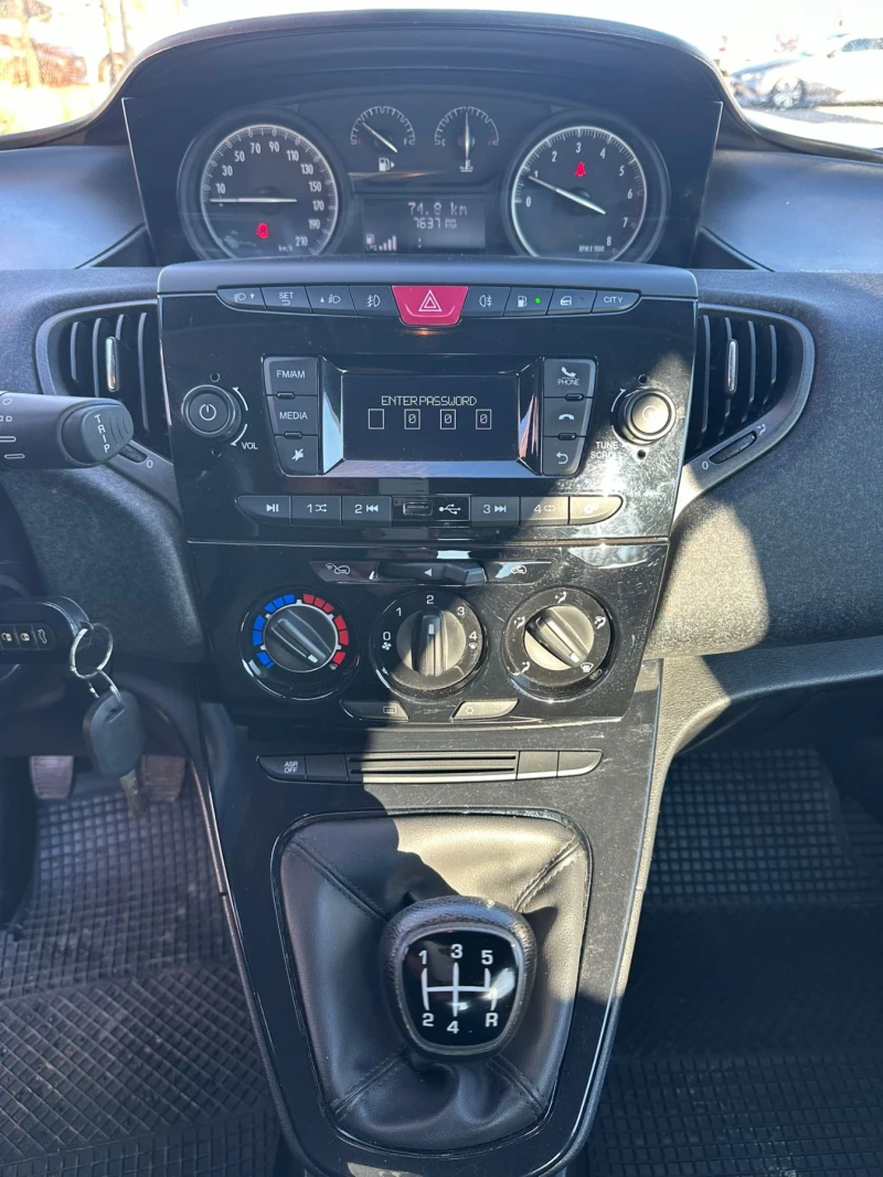 Lancia Ypsilon 1, 200GPL EURO6, снимка 12 - Автомобили и джипове - 52934678