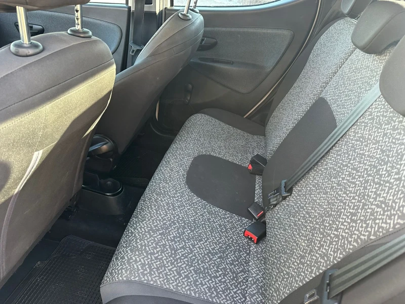 Lancia Ypsilon 1, 200GPL EURO6, снимка 10 - Автомобили и джипове - 52934678