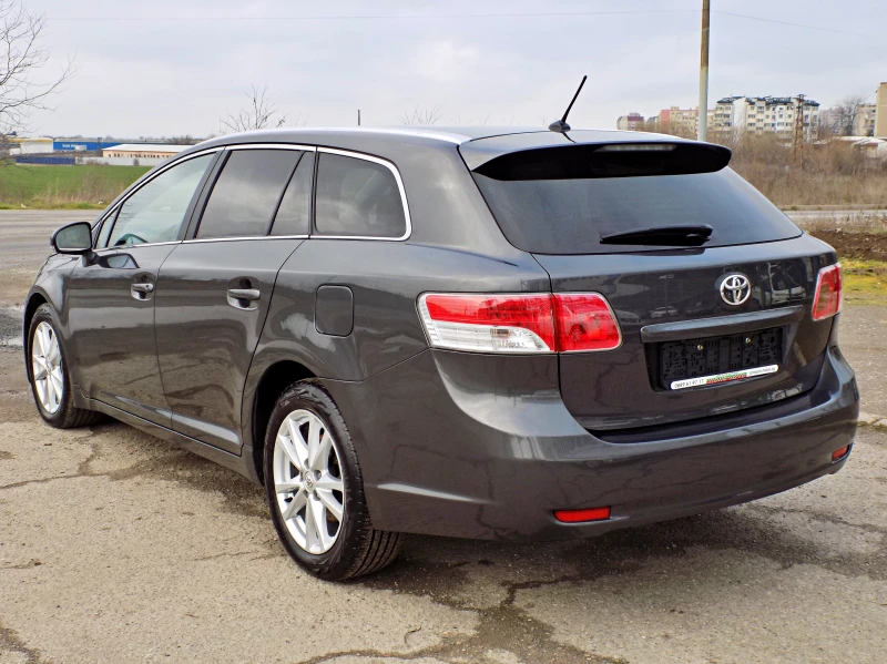 Toyota Avensis 2.2D-4D/126 к.с./NAVI/2011г., снимка 5 - Автомобили и джипове - 53302781