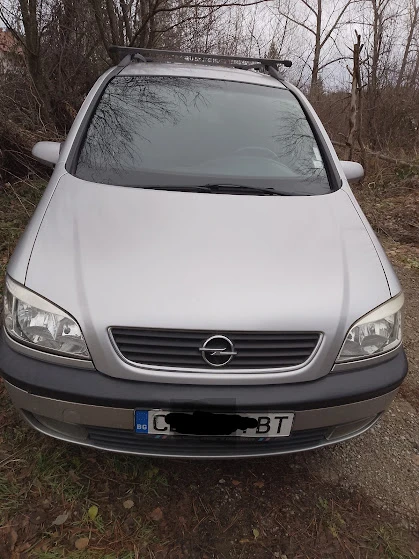 Opel Zafira, снимка 1 - Автомобили и джипове - 48871606