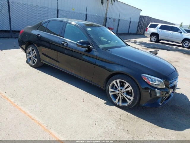 Mercedes-Benz C 300 * 4MATIC* * АВТОКРЕДИТ* - 28200 лв. - 34580157 1
