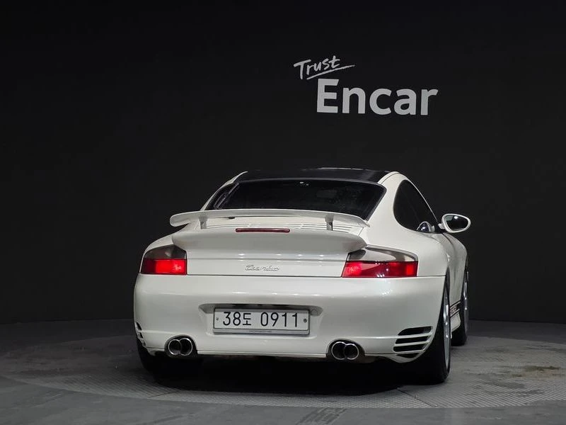 Porsche 911 Turbo| 415к.с.| ВКЛ.ТЕХНОТЕСТ, снимка 4 - Автомобили и джипове - 55102381