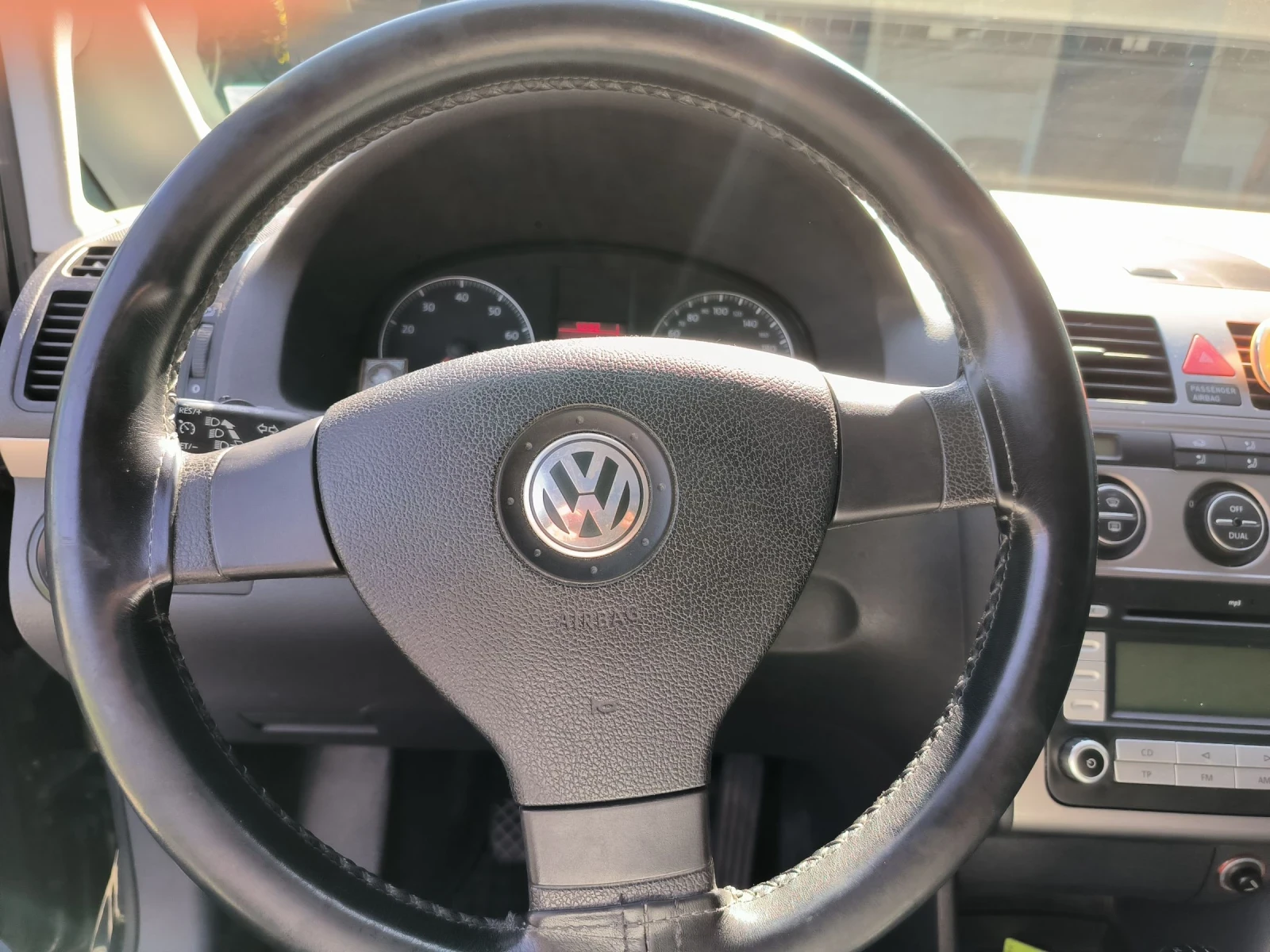 VW Touran 1T2TX2 - изображение 7