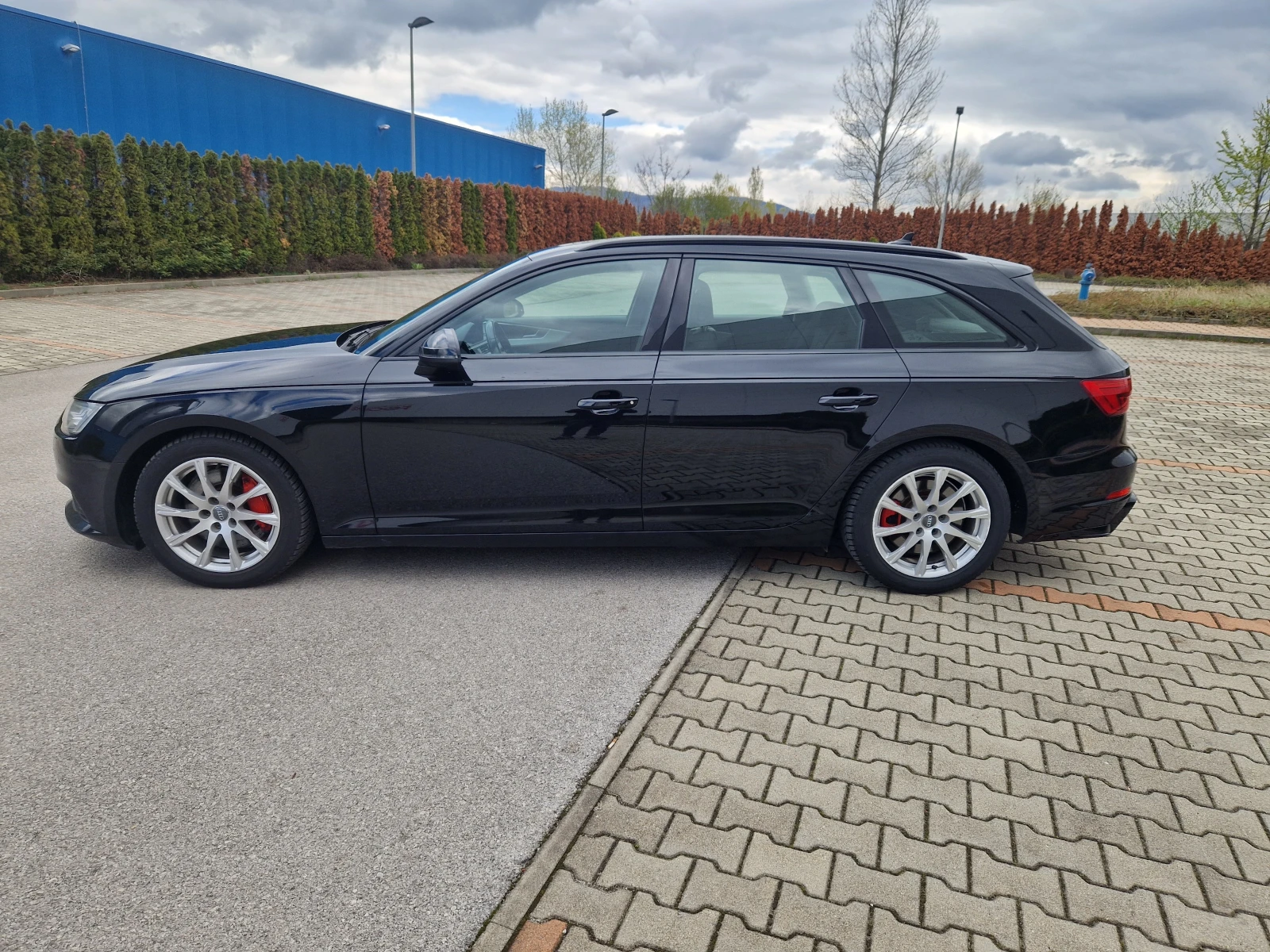 Audi A4 3.0TDI* 272кс.* ABT* DIGITAL* FULL LED* DISTRONIC* - изображение 8