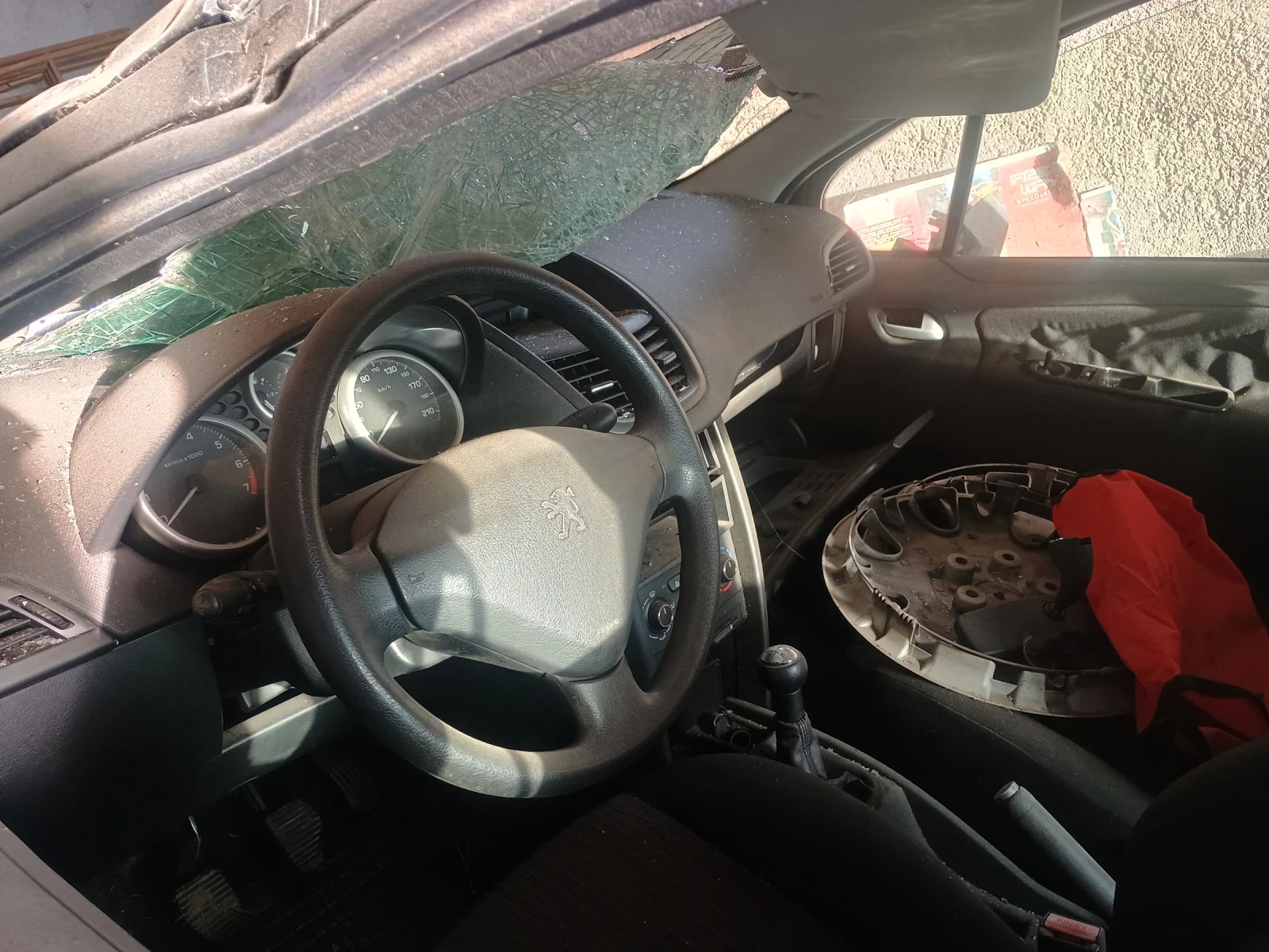 Peugeot 207  - изображение 2