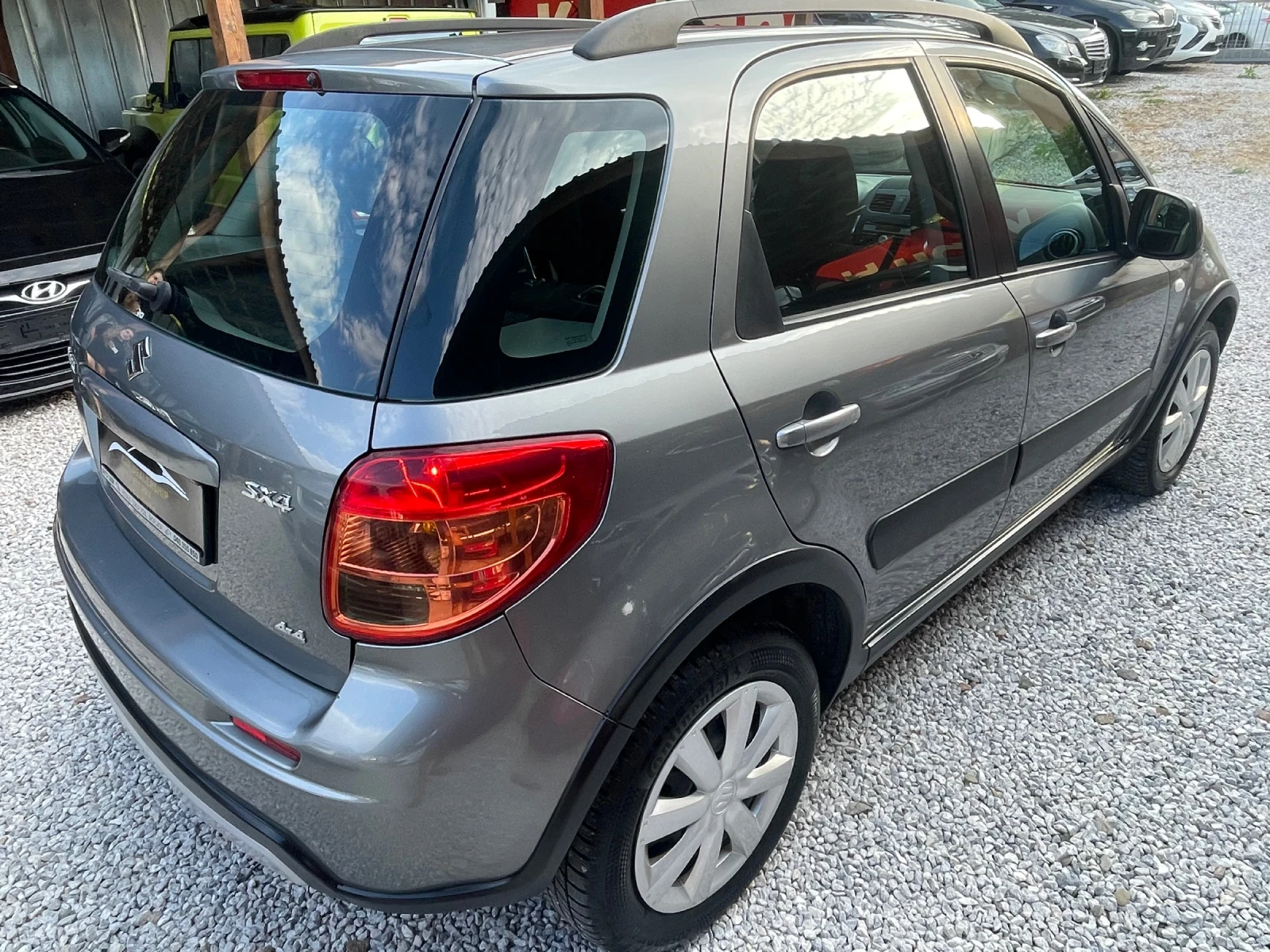 Suzuki SX4 1.6 i 4x4 - изображение 4