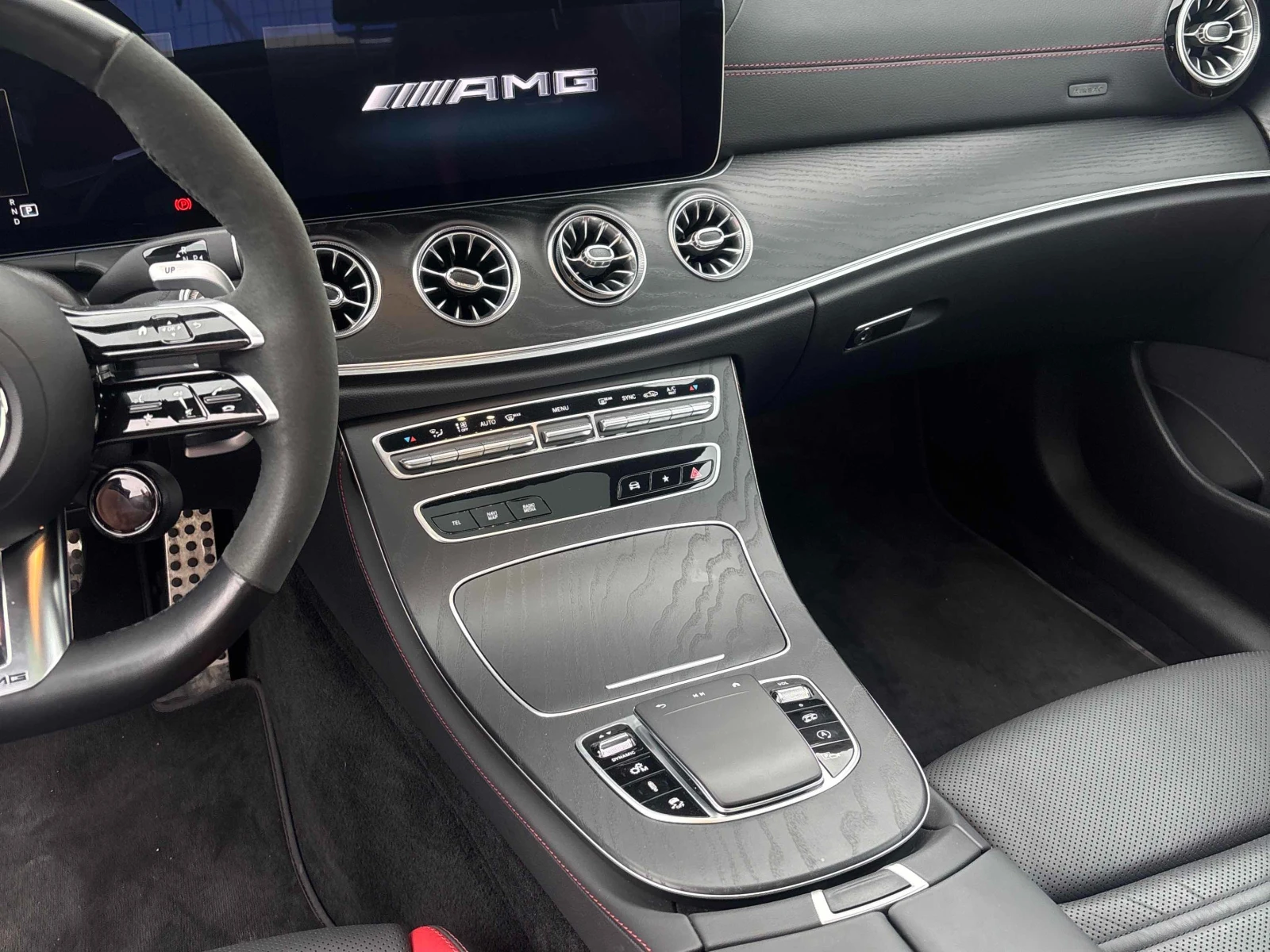 Mercedes-Benz E 53 AMG CARFAX * * АВТО КРЕДИТ * *  - изображение 8