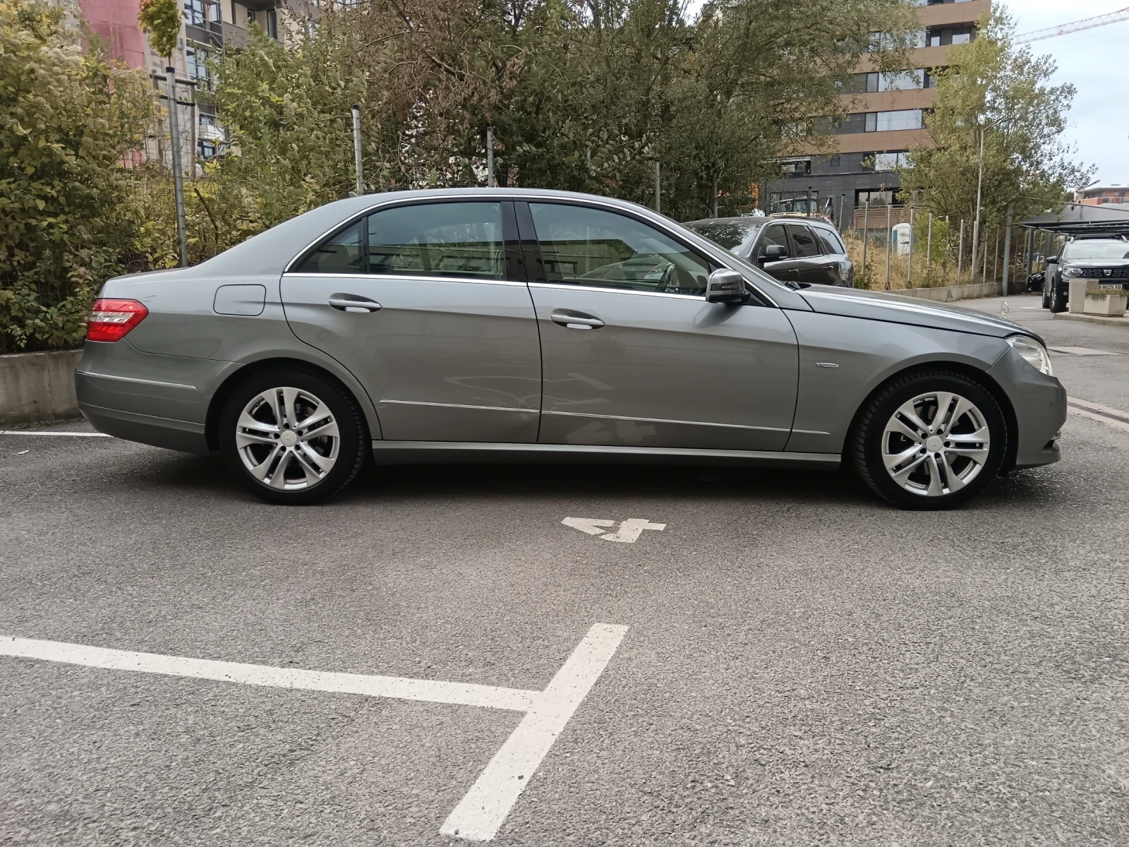 Mercedes-Benz E 350 350CDI Avantgard 265hp - изображение 4