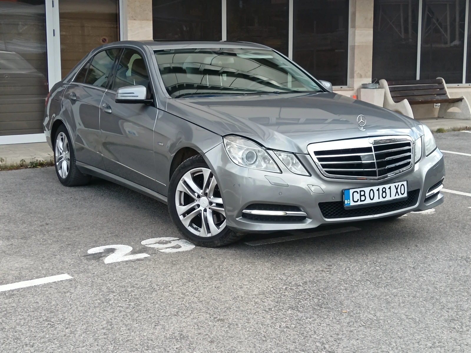 Mercedes-Benz E 350 350CDI Avantgard 265hp AIR MATIC/ DISTRONIC PLUS - изображение 3