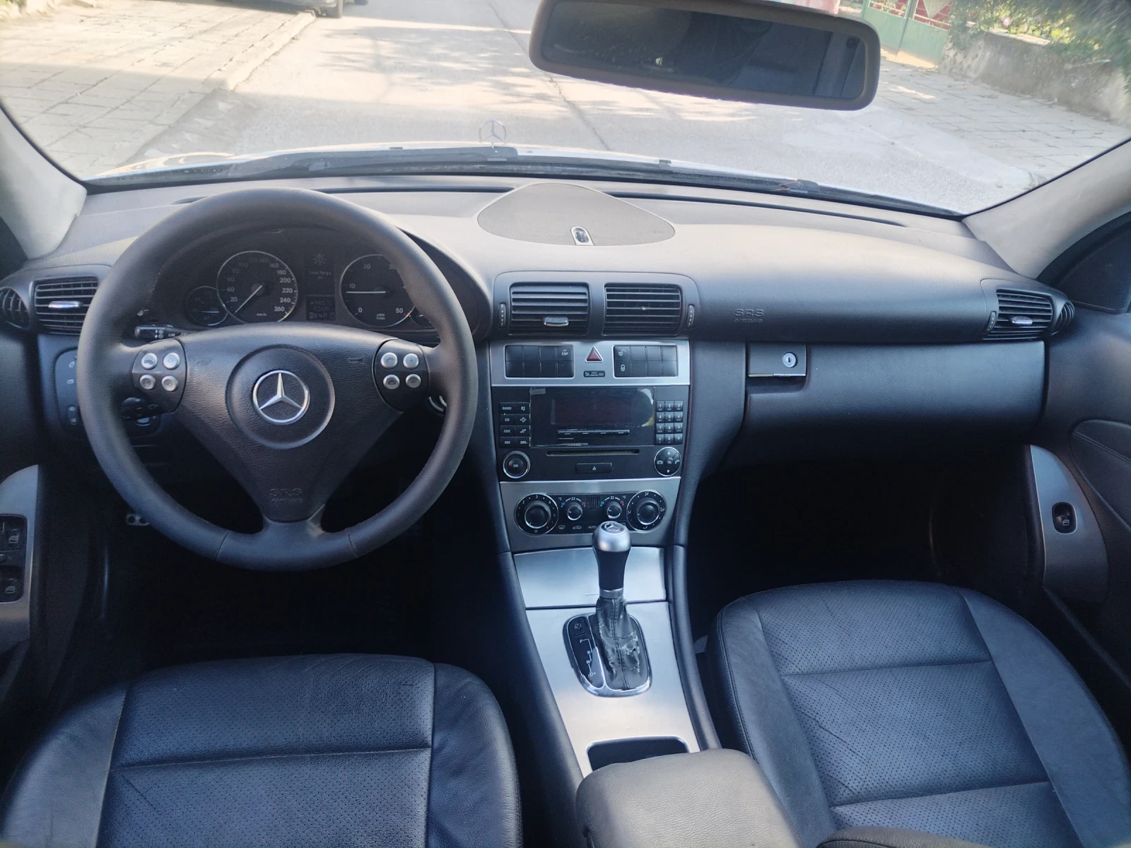 Mercedes-Benz C 220 2.2 CDI АВТОМАТИК  | Mobile.bg — изображение 12