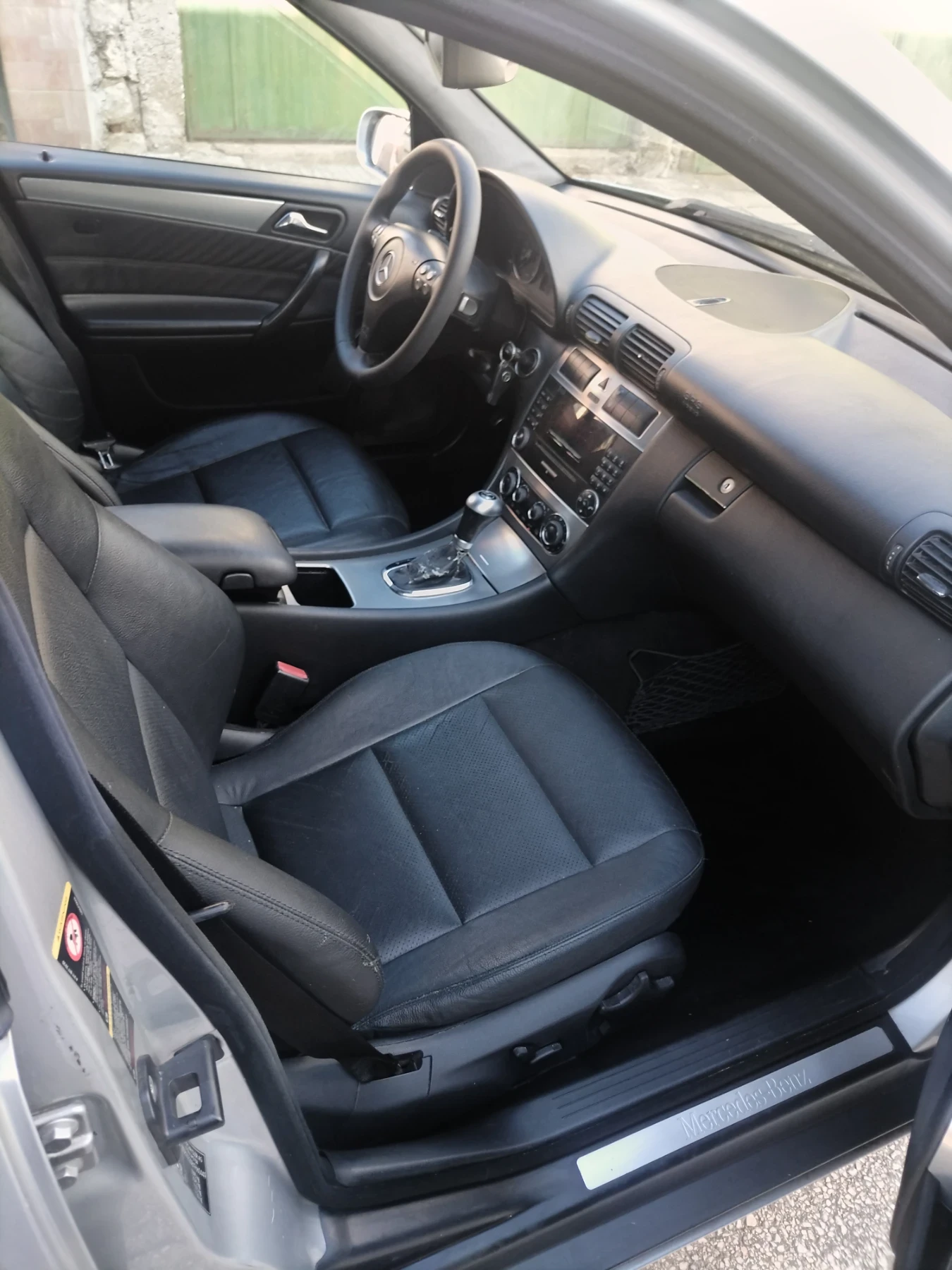 Mercedes-Benz C 220 2.2 CDI АВТОМАТИК  | Mobile.bg — изображение 14