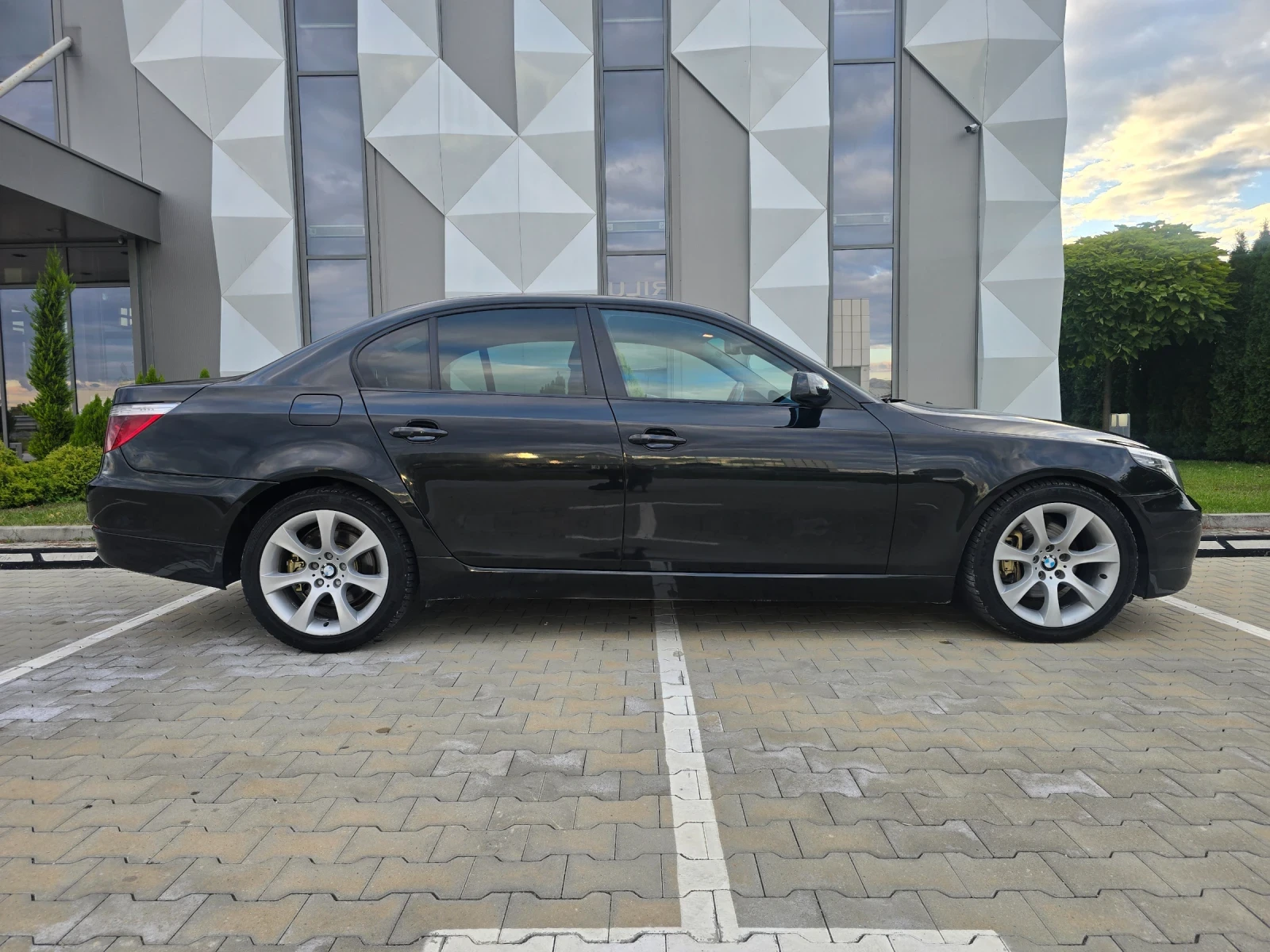 BMW 530 D Facelift.Andoid navi.Shadow line - изображение 3