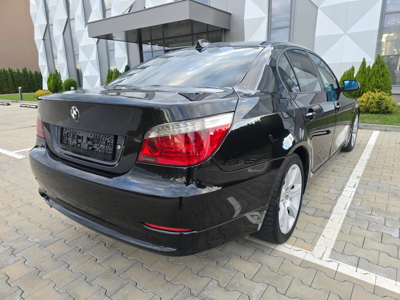 BMW 530 D Facelift.Andoid navi.Shadow line - изображение 4