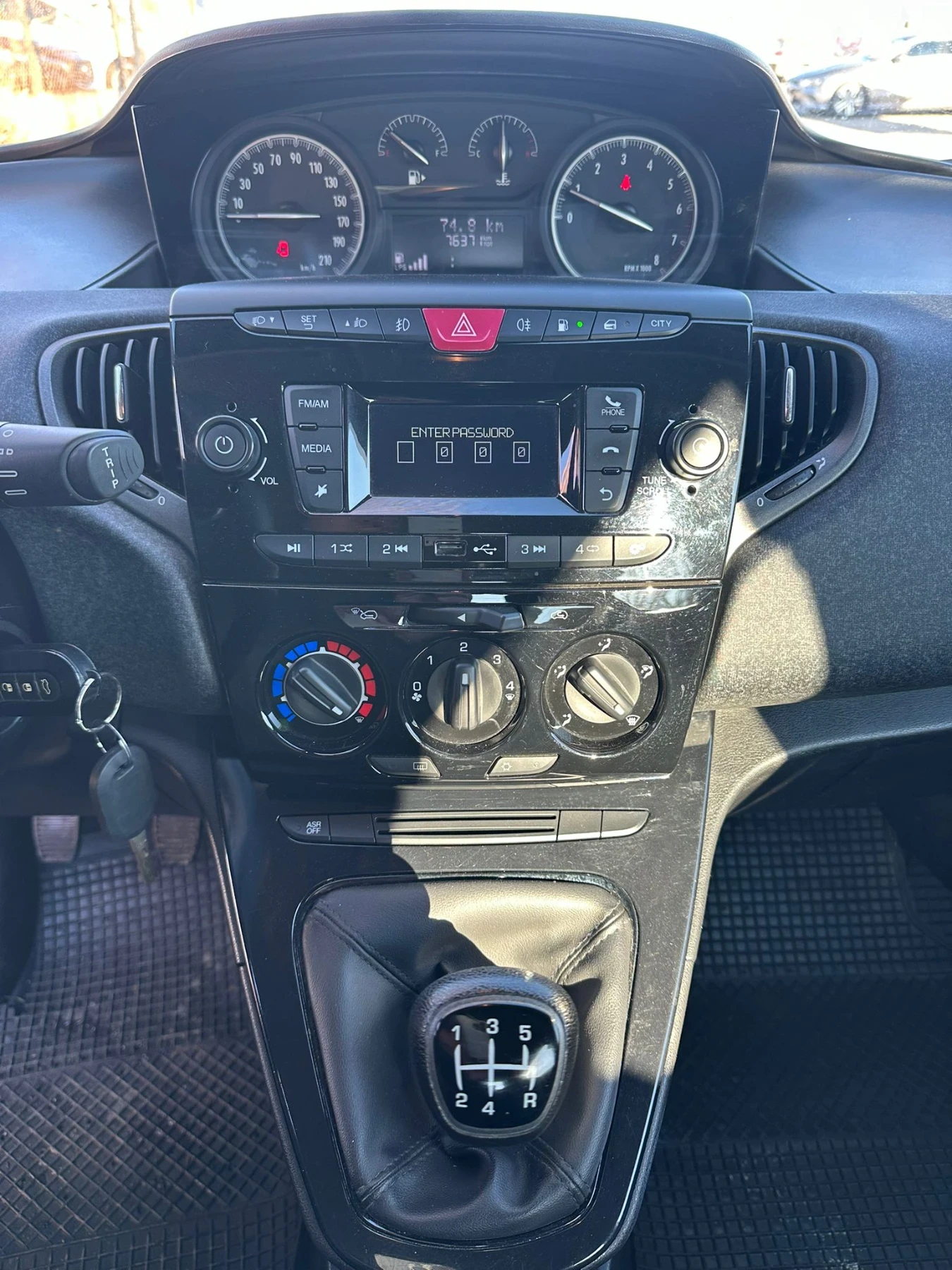 Lancia Ypsilon 1, 200GPL EURO6 | Mobile.bg � ����������� 12