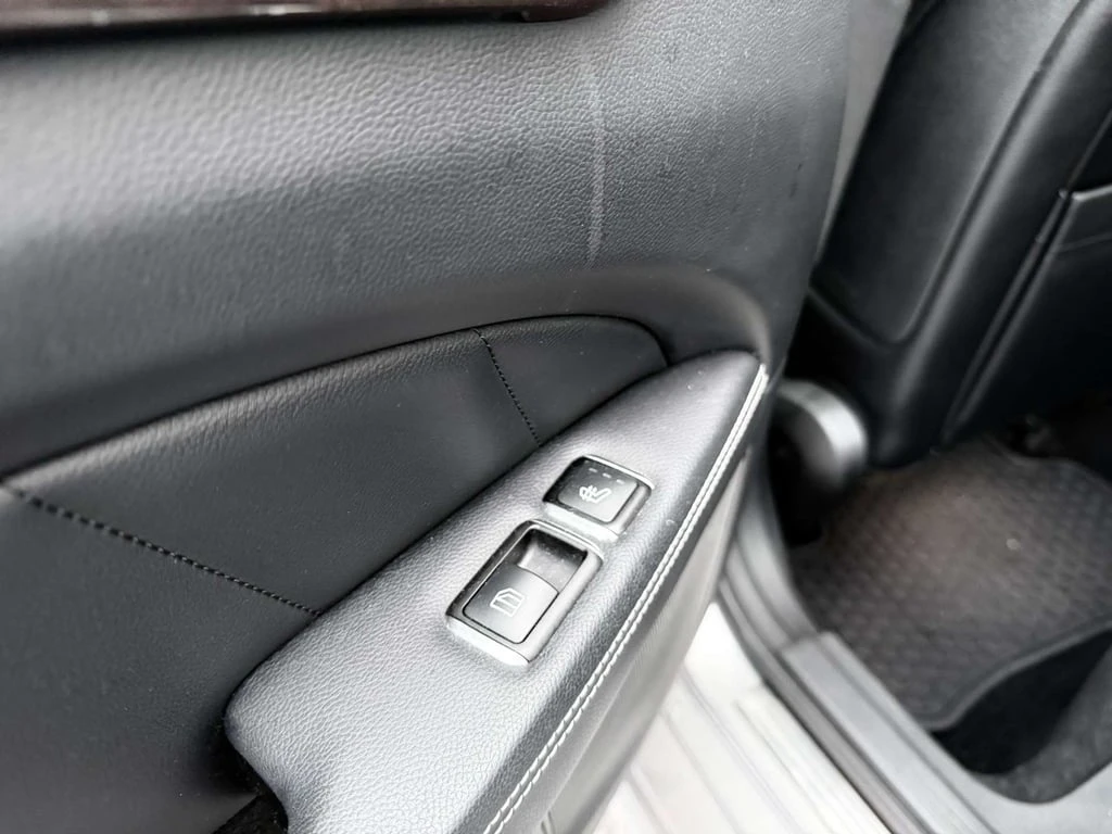 Mercedes-Benz CLS * CLS550 4 MATIC * CARFAX * ���� �� �� | Mobile.bg � ����������� 16