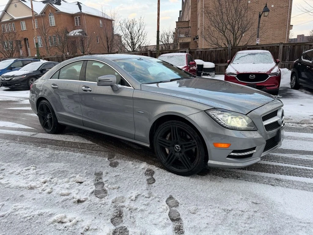 Mercedes-Benz CLS * CLS550 4 MATIC * CARFAX * ЦЕНА ДО БГ - изображение 3