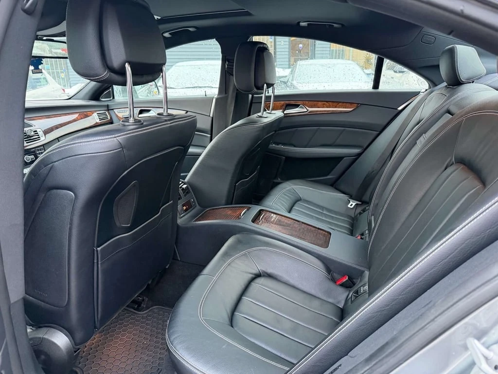 Mercedes-Benz CLS * CLS550 4 MATIC * CARFAX * ���� �� �� | Mobile.bg � ����������� 17