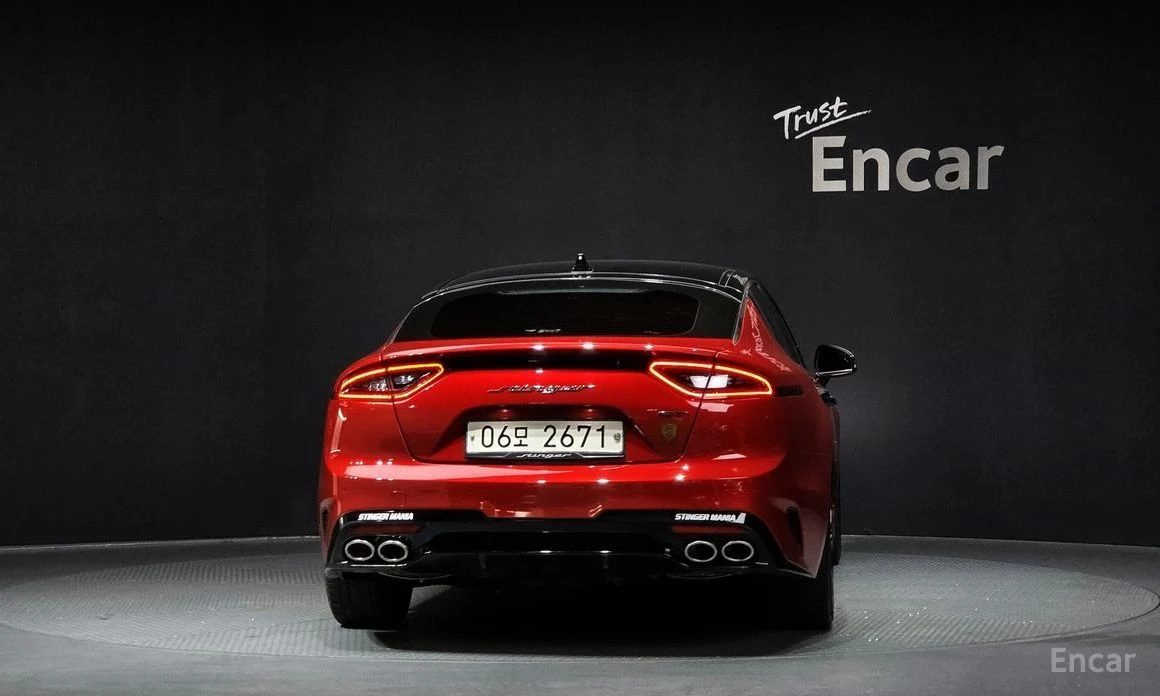 Kia Stinger, снимка 4 - Автомобили и джипове - 53801737