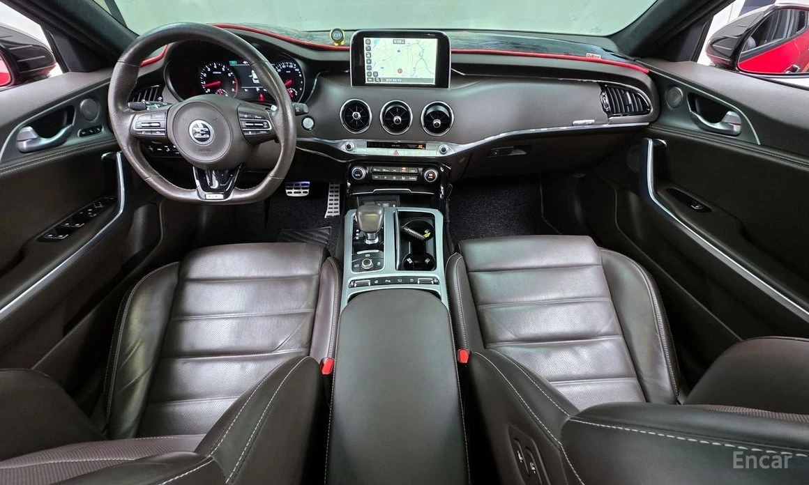 Kia Stinger, снимка 7 - Автомобили и джипове - 53801737