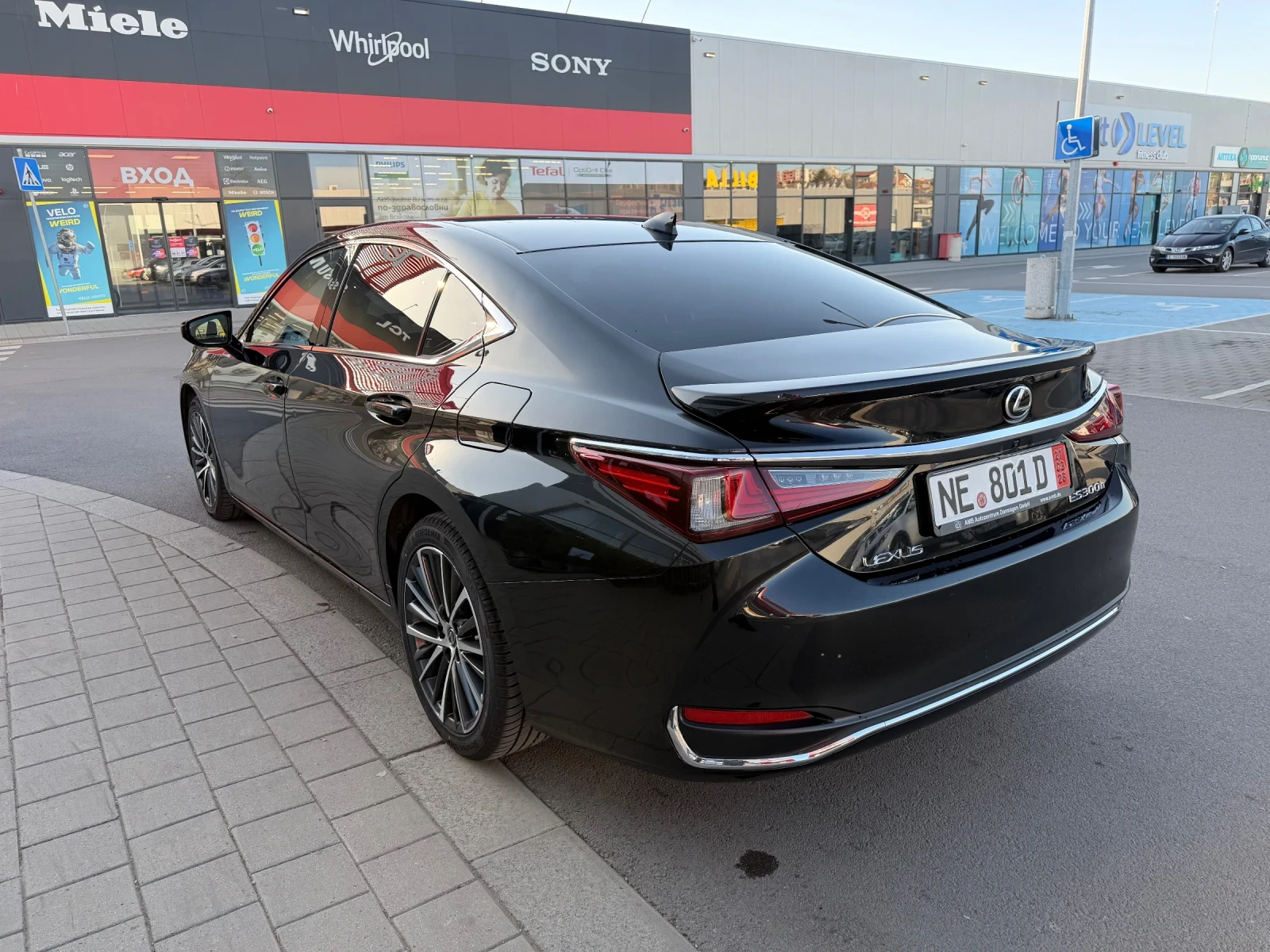 Lexus ES 300 2024������ �������� 10 ��� �� ��������� | Mobile.bg � ����������� 5