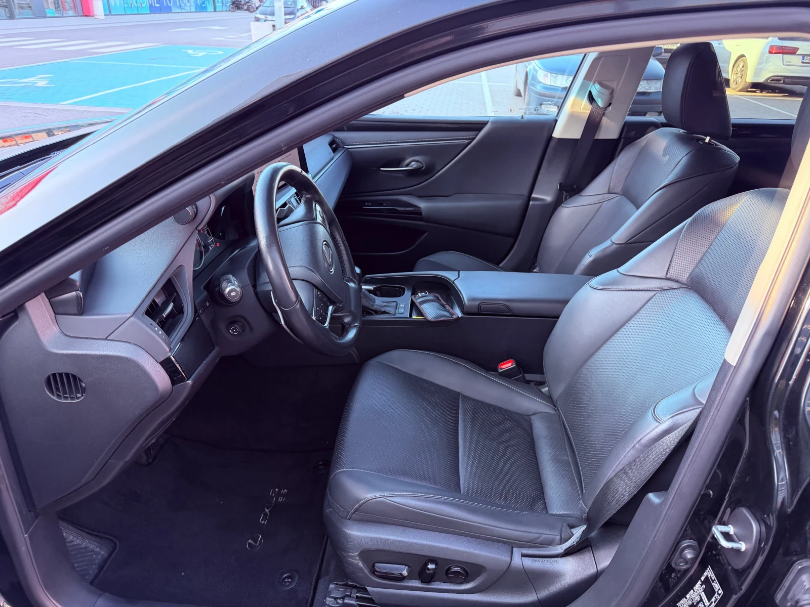 Lexus ES 300 2024������ �������� 10 ��� �� ��������� | Mobile.bg � ����������� 9