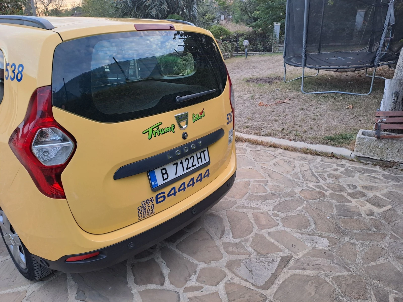 Dacia Lodgy, снимка 5 - Автомобили и джипове - 54179696