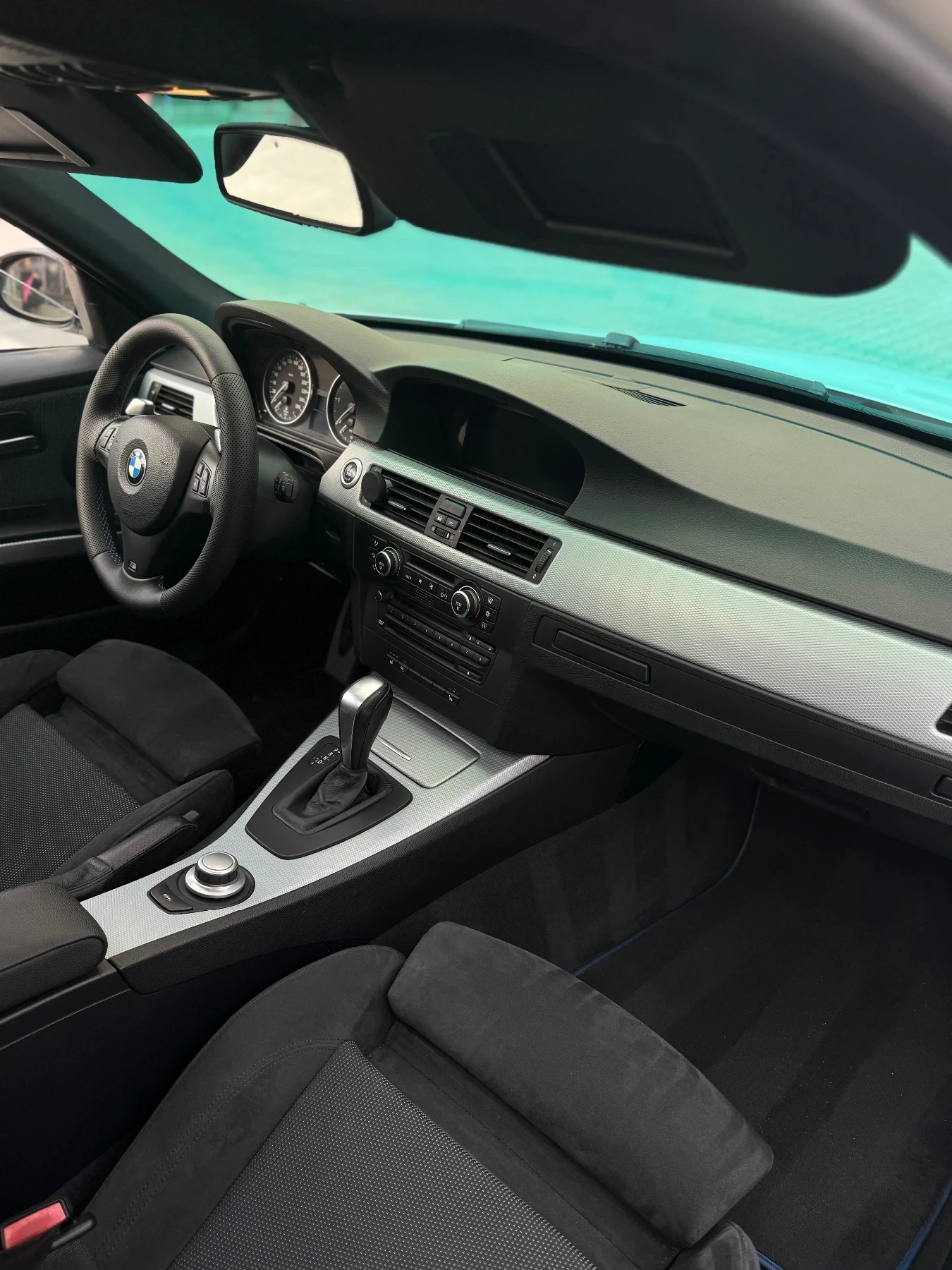 BMW 330 ALPINWEISS| | | DISTRONIC* M PACK, снимка 12 - Автомобили и джипове - 54285577