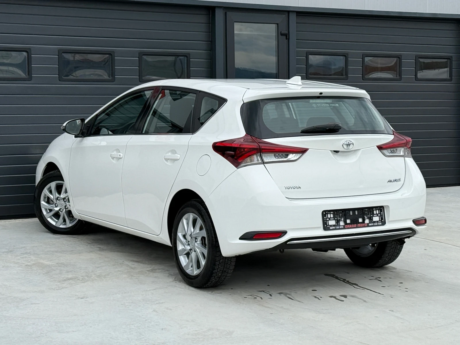 Toyota Auris 1.4D4D, LED, EURO 6B! * 124 000км* KTEO OK! Уникат, снимка 4 - Автомобили и джипове - 54946526