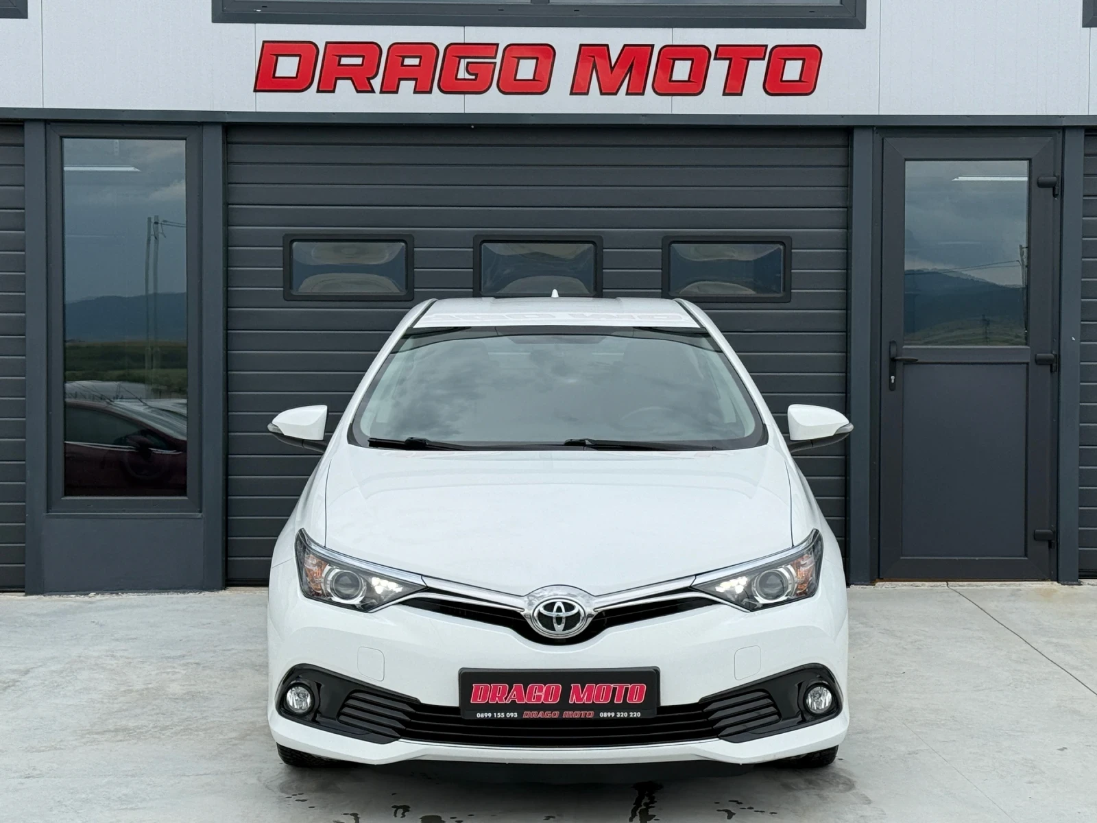Toyota Auris 1.4D4D, LED, EURO 6B! * 124 000км* KTEO OK! Уникат, снимка 2 - Автомобили и джипове - 54946526