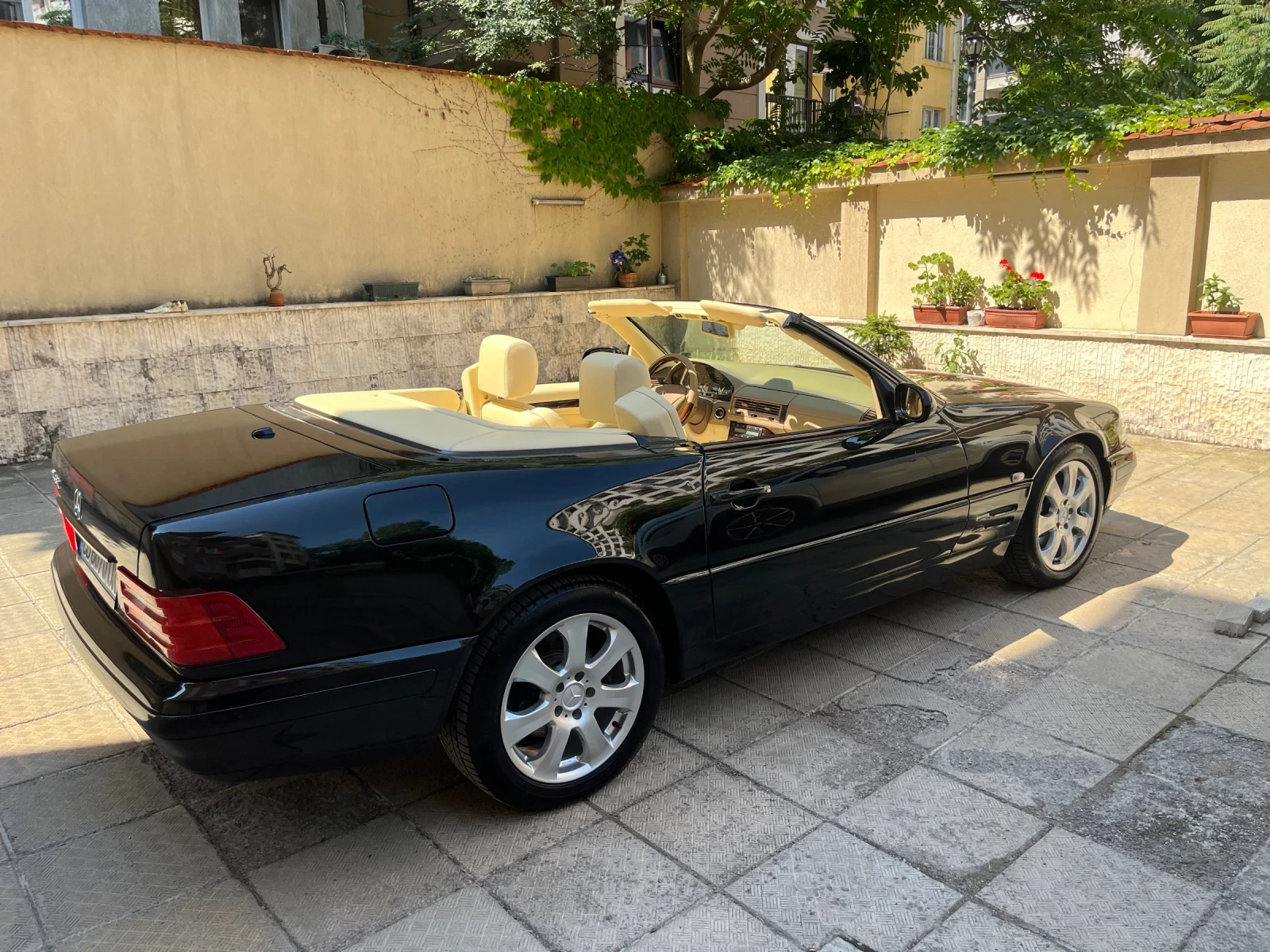 Mercedes-Benz SL, снимка 3 - Автомобили и джипове - 55008515