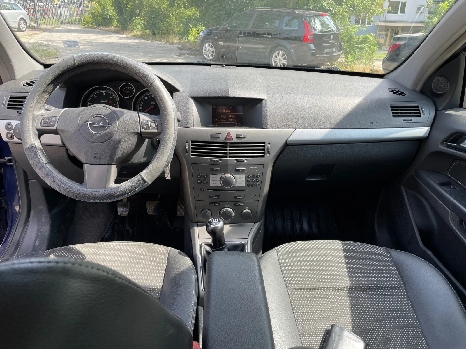 Opel Astra H, снимка 5 - Автомобили и джипове - 55415594